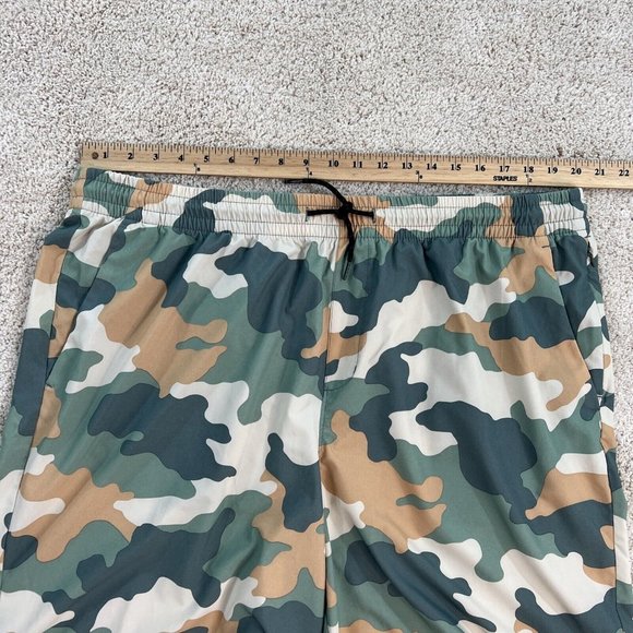 Old Navy Active Mens Swim Trunks 2XL Bathing Suit Board Shorts Swimsuit Camo - Picture 8 of 15